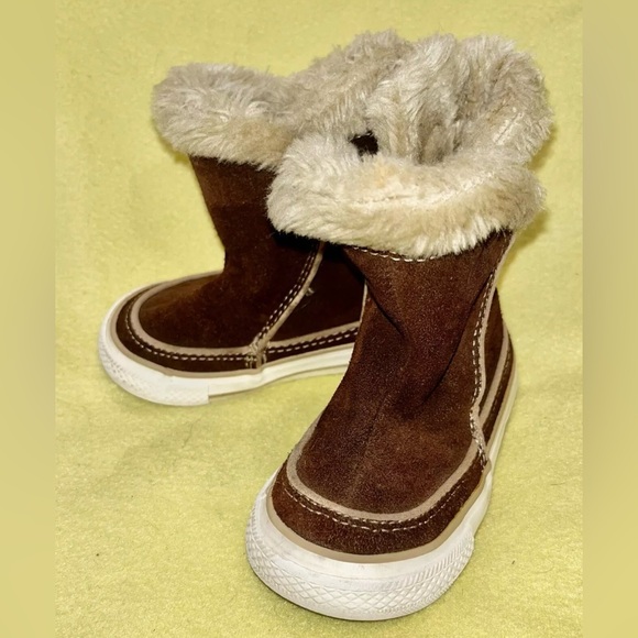 Converse Chuck Taylor All Star Beverly Boots Earth/Tan Infant Size 5 SUPER CUTE - Picture 1 of 9